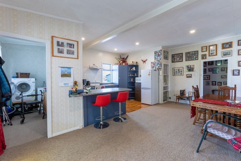 Photo of property in 43 Alma Street, Dannevirke, 4930