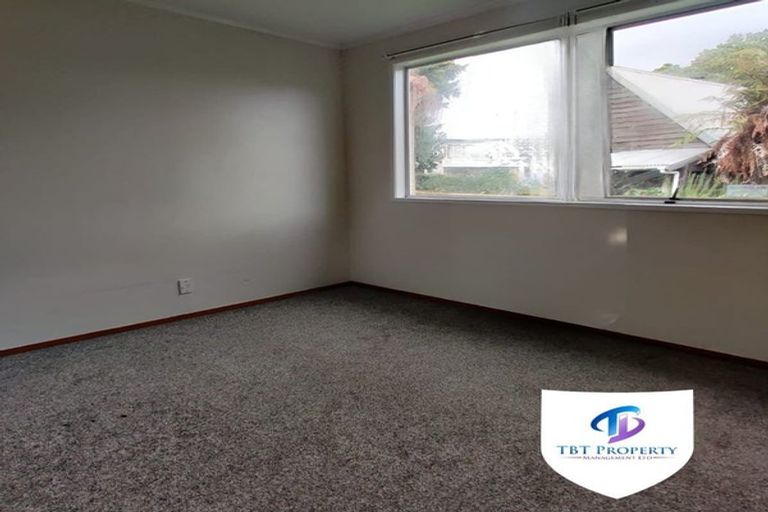 Photo of property in 19 Adel Place, Weymouth, Auckland, 2103