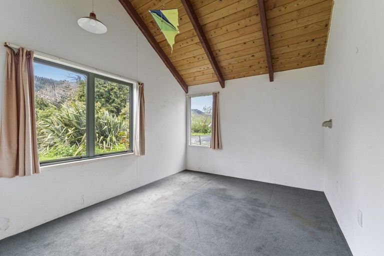 Photo of property in 47 Tame Porati Street, Manakau, 5573