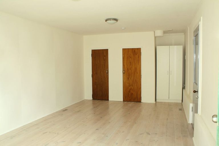 Photo of property in 10 Astor Street, Karori, Wellington, 6012