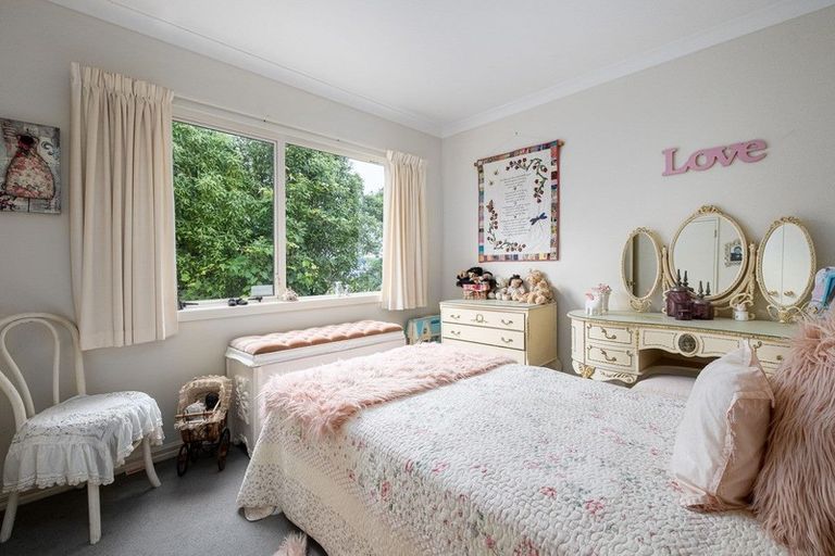 Photo of property in 48 Manor Park Drive, Pyes Pa, Tauranga, 3112