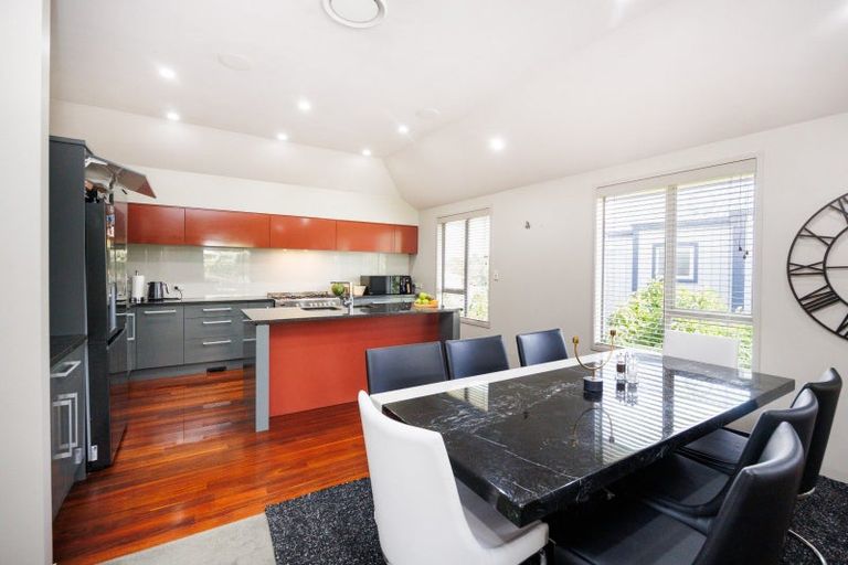 Photo of property in 3 Windsor Street, Terrace End, Palmerston North, 4410