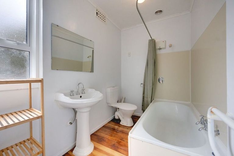 Photo of property in 170 Pembroke Road, Wilton, Wellington, 6012