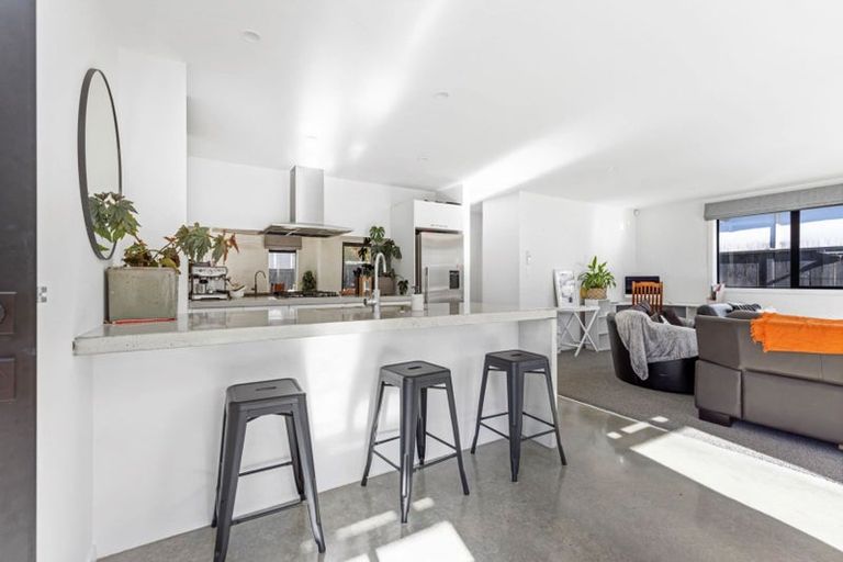 Photo of property in 52a Clarkin Road, Fairfield, Hamilton, 3214