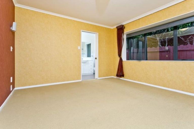 Photo of property in 16 Adelphi Place, Albany, Auckland, 0632