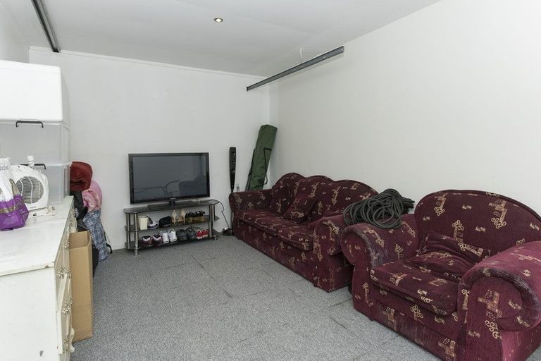 Photo of property in 25 Tilberg Street, Favona, Auckland, 2024