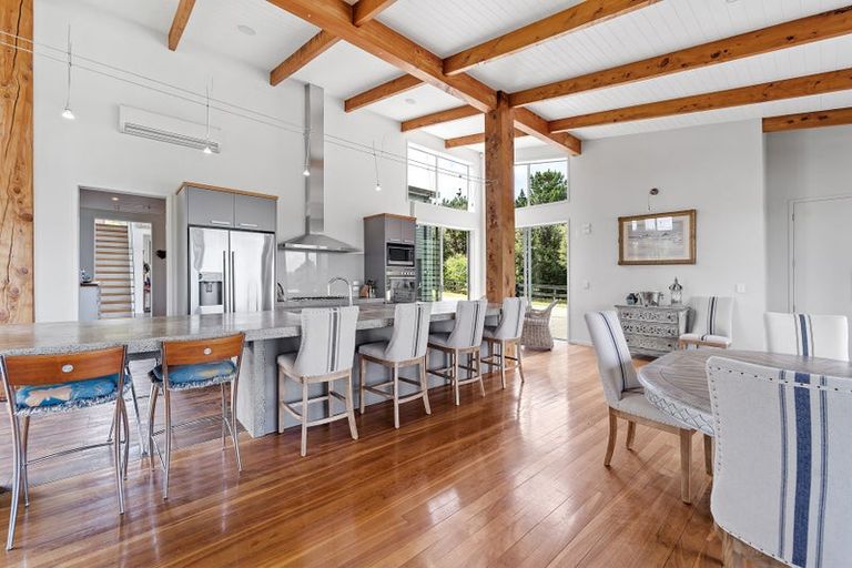Photo of property in 923 Takatu Road, Tawharanui Peninsula, Warkworth, 0986