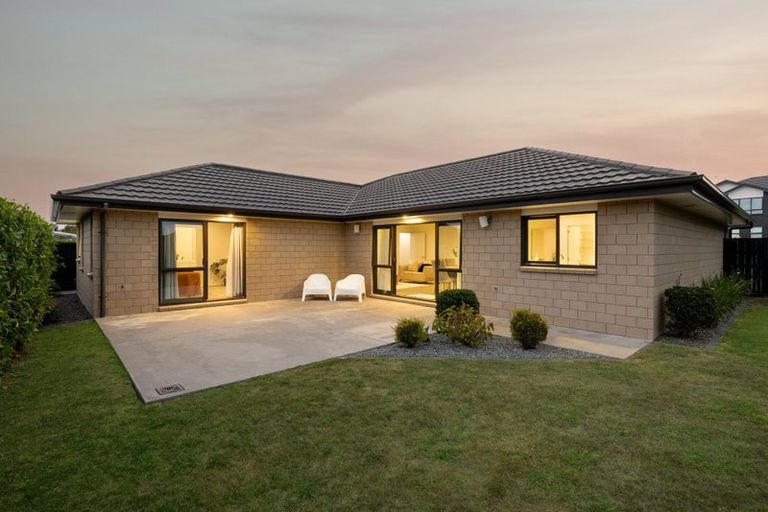 Photo of property in 8 The Link, Flagstaff, Hamilton, 3210