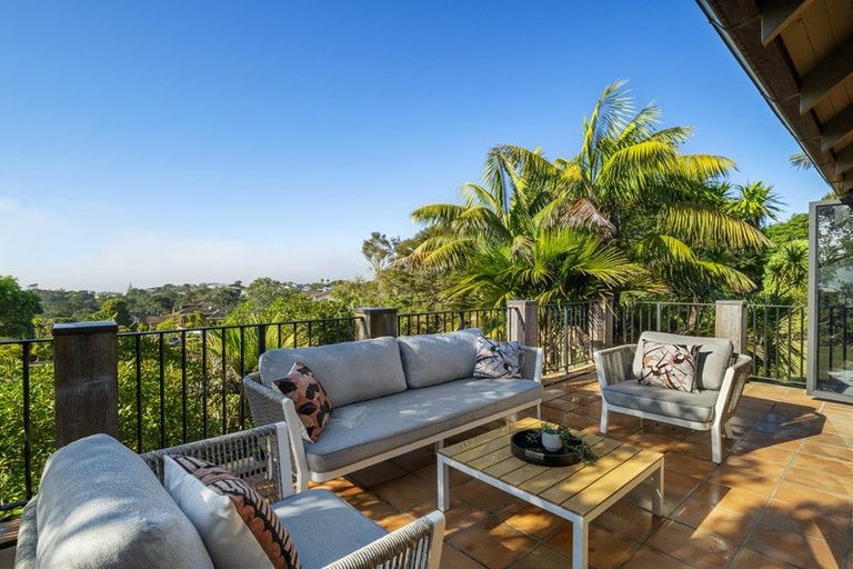 Photo of property in 38 Bellbird Rise, Murrays Bay, Auckland, 0630