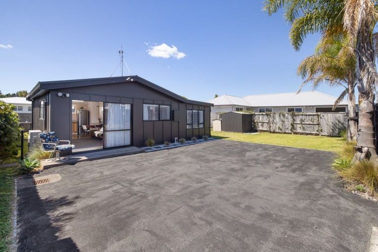 Photo of property in 583b Maunganui Road, Mount Maunganui, 3116
