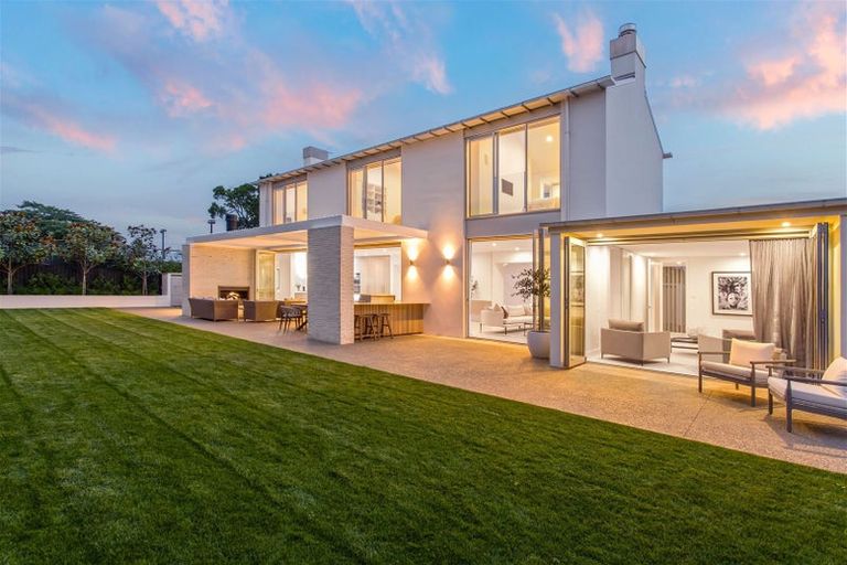 Photo of property in 49 Chapter Street, St Albans, Christchurch, 8052