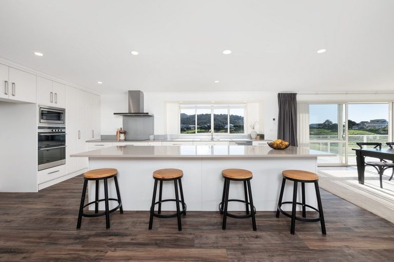 Photo of property in 14 Tohora View, Waihi Beach, 3611