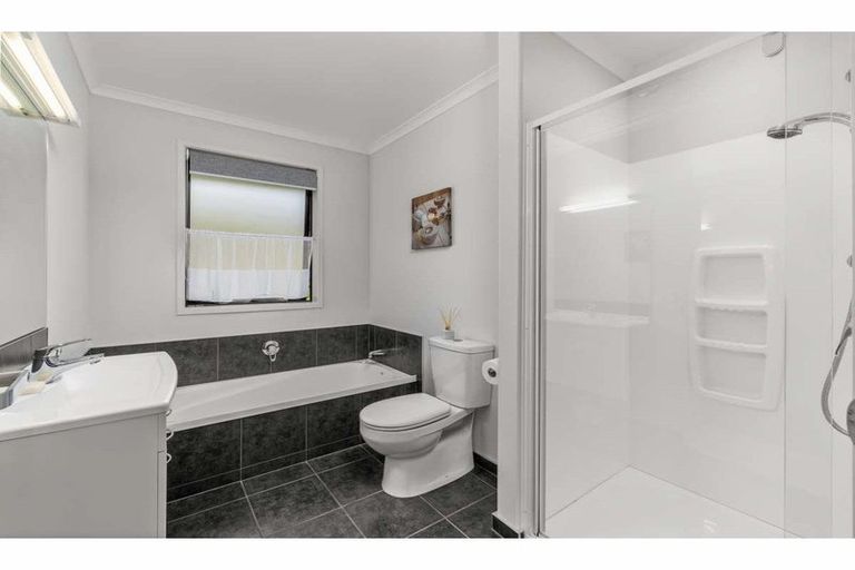 Photo of property in 98 River Drive, Kerikeri, 0294