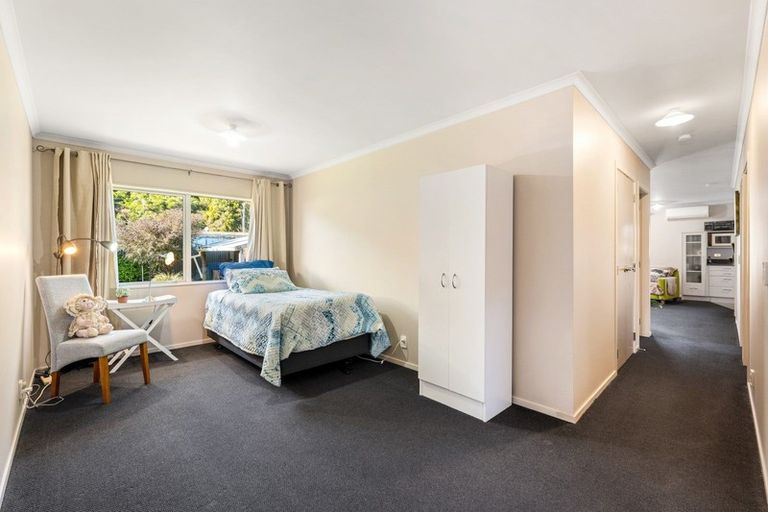 Photo of property in 6b Pokaka Street, Birchville, Upper Hutt, 5018