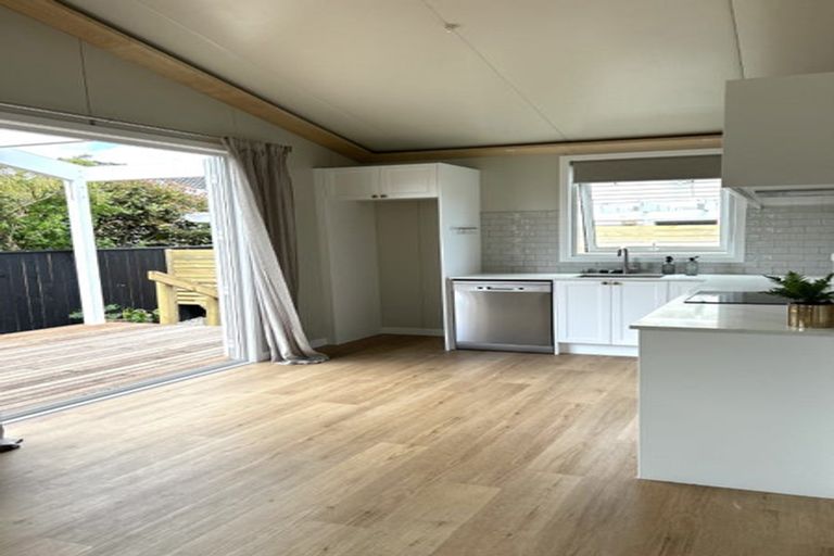 Photo of property in 27 Ava Street, Petone, Lower Hutt, 5012