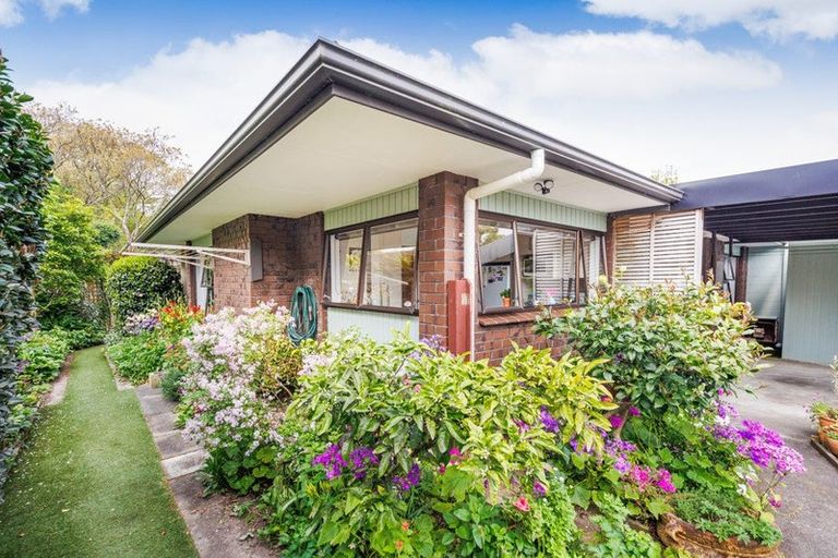 Photo of property in 9 Baton Place, Highbury, Palmerston North, 4412