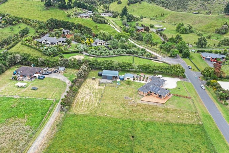 Photo of property in 17 Kauri Lane, Huntly, 3771