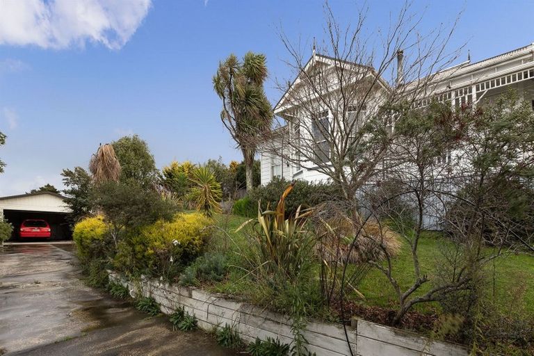 Photo of property in 4 Tiritoa Terrace, Feilding, 4702