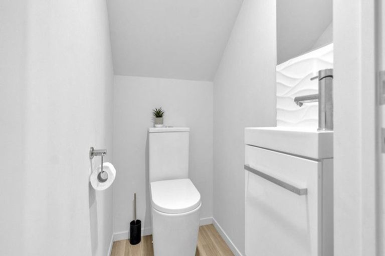 Photo of property in 17 Air Race Lane, Halswell, Christchurch, 8025