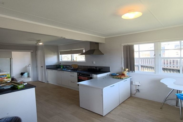 Photo of property in 1 Trounson Avenue, Clendon Park, Auckland, 2103