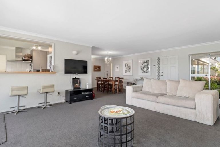 Photo of property in 188b Devonport Road, Tauranga, 3110