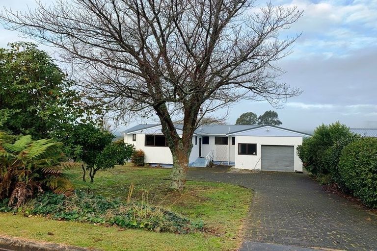 Photo of property in 6 Taniwha Street, Mangakino, 3421