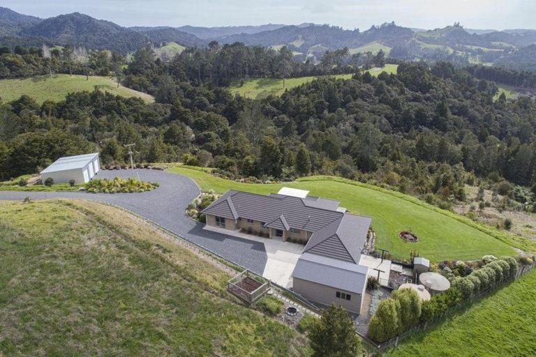 Photo of property in 340 Pigs Head Road, Opuawhanga, Hikurangi, 0184