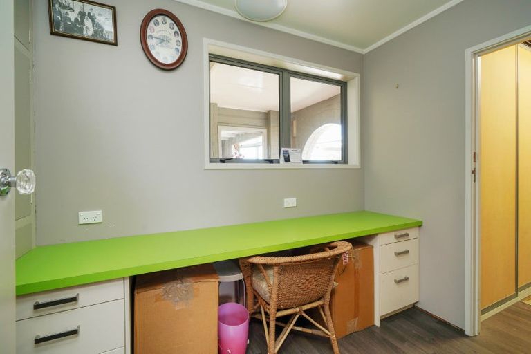 Photo of property in 14 Hughies Lane, Otautau, 9610
