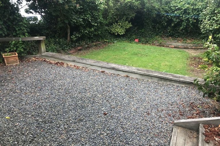 Photo of property in 3 Mckenzie Terrace, Te Aro, Wellington, 6011