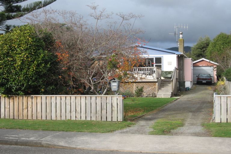 Photo of property in 86 Kiwi Road, Raumati Beach, Paraparaumu, 5032