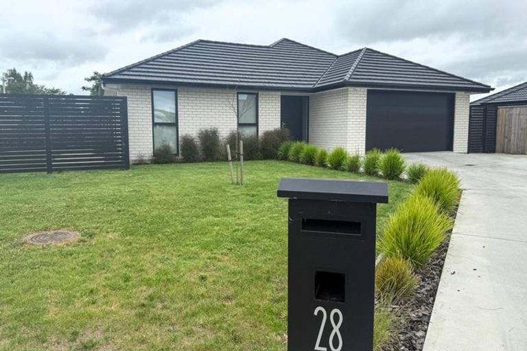 Photo of property in 28 Plains Avenue, Masterton, 5810