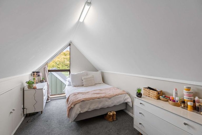 Photo of property in 40 Campbell Street, Palmerston North, 4410