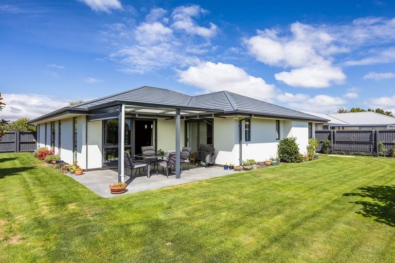 Photo of property in 10 Loxley Place, Lincoln, 7608