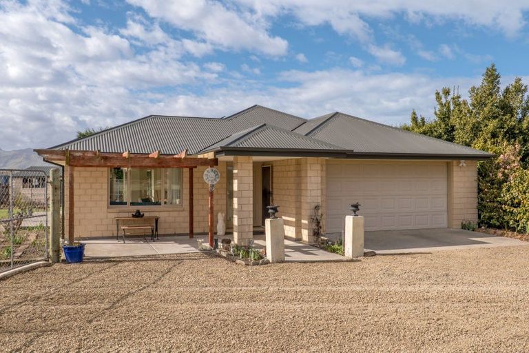 Photo of property in 469 Ridge Road, Motukarara, Christchurch, 7672