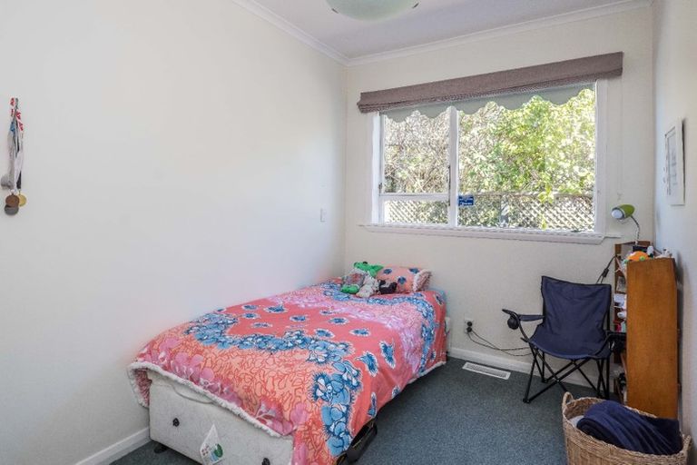 Photo of property in 6 Station Road, Khandallah, Wellington, 6035