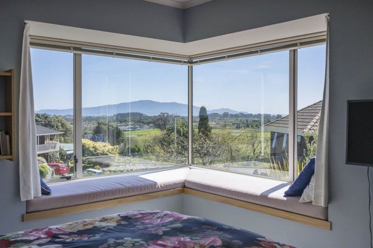 Photo of property in 7 Amokura Street, Waikanae, 5036