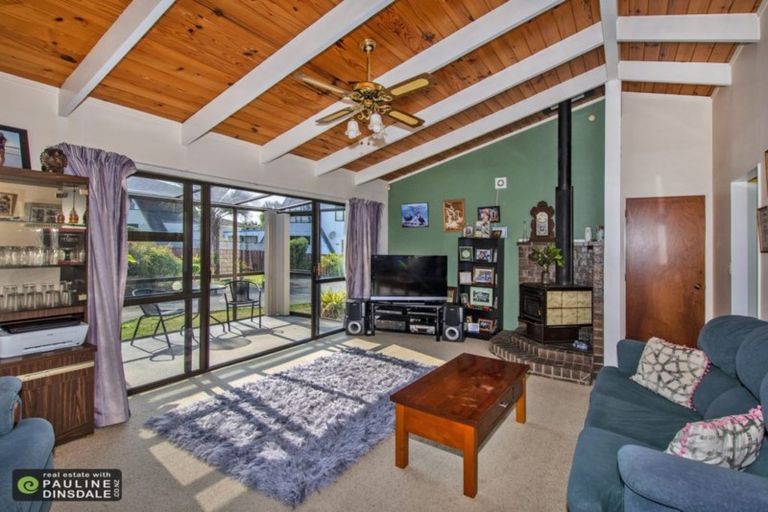 Photo of property in 1a Carr Street, Te Kamo, Whangarei, 0112