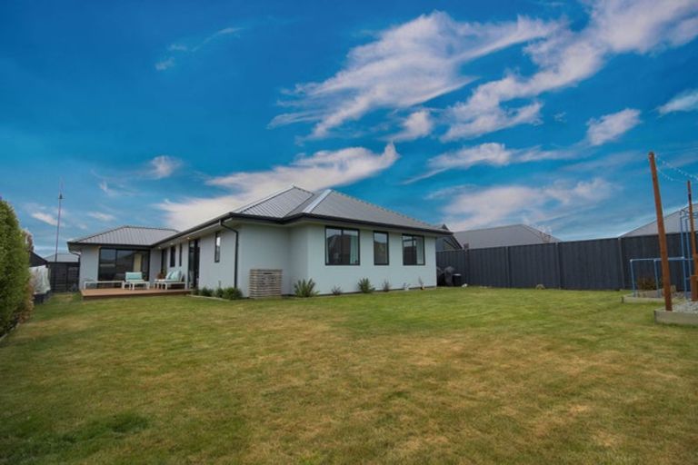Photo of property in 8 Te Hurunui Drive, Pegasus, 7612