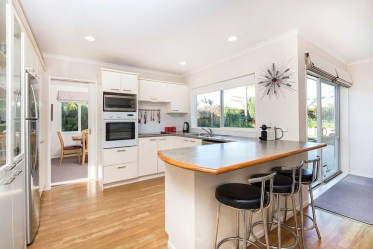 Photo of property in 4 Glanworth Place, Dannemora, Auckland, 2016