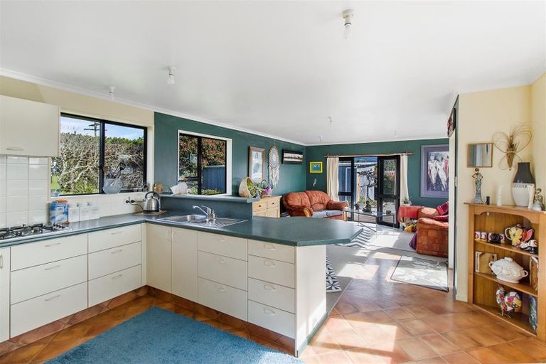 Photo of property in 14 Bakers Road, Waimate, 7978