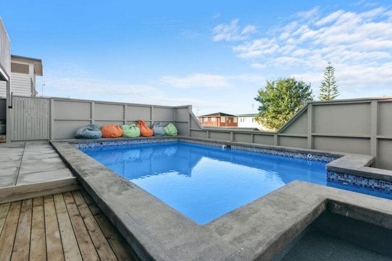 Photo of property in 277 Seaforth Road, Waihi Beach, 3611