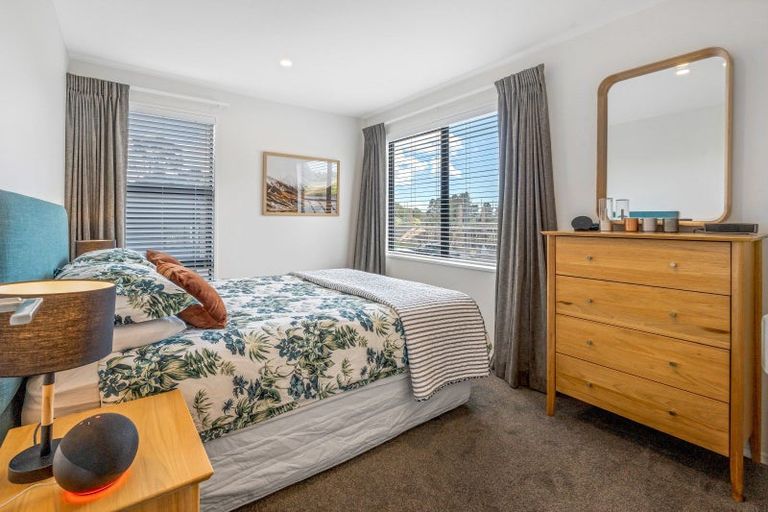 Photo of property in 21 Woodlanding Road, Whitford, Howick, 2571