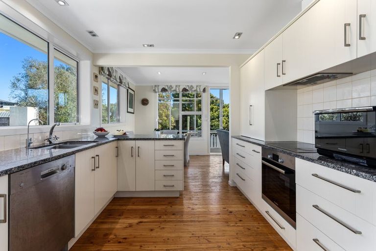 Photo of property in 352 Ocean Road, Ohope, 3121