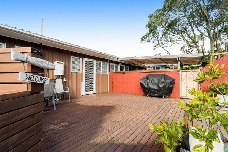Photo of property in 2/131 Glamorgan Drive, Torbay, Auckland, 0630