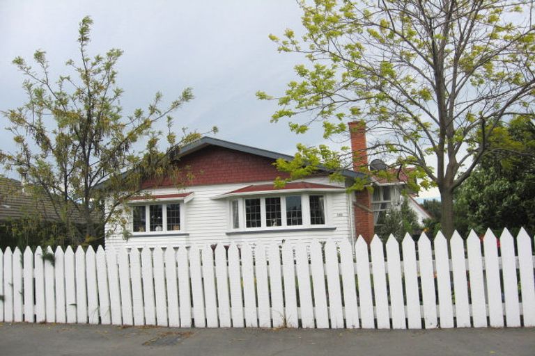 Photo of property in 120 Maxwell Road, Blenheim, 7201