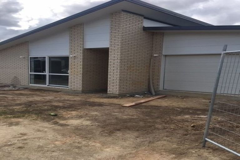 Photo of property in 16 Ridgedale Crescent, Flagstaff, Hamilton, 3210