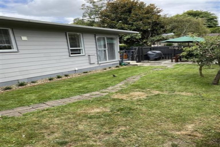 Photo of property in 1/5 Balmerino Avenue, Red Hill, Papakura, 2110