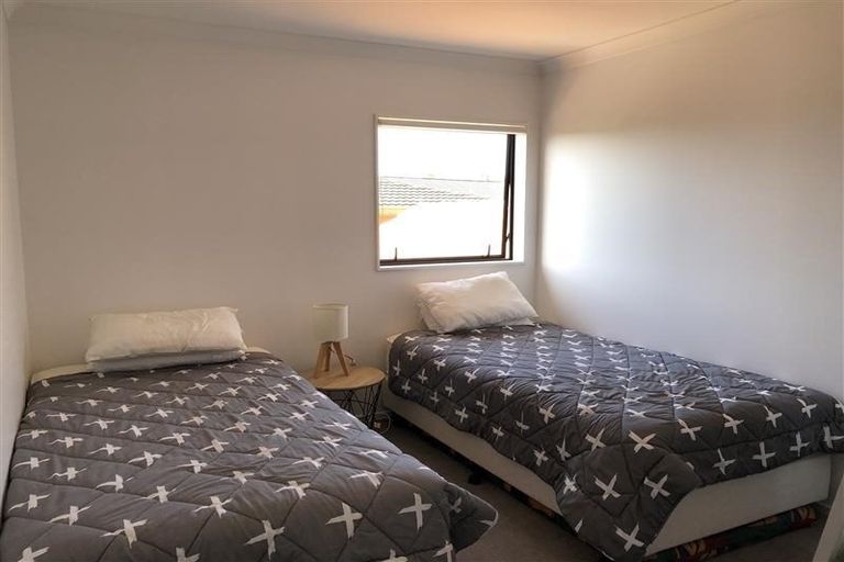 Photo of property in 29a Bay Street, Red Beach, 0932