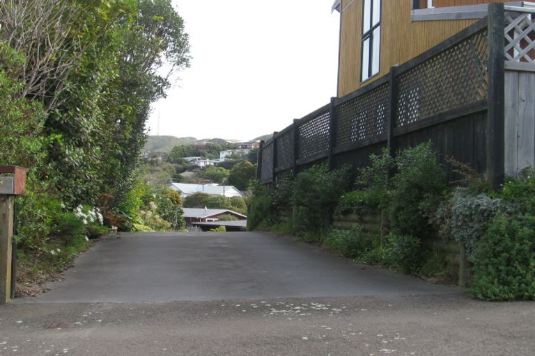 Photo of property in 33 Ironside Road, Johnsonville, Wellington, 6037