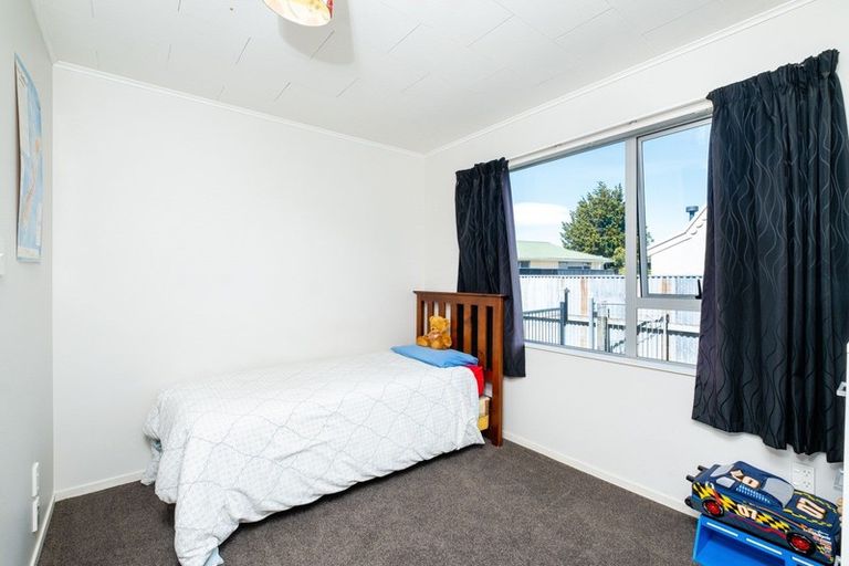 Photo of property in 29 Ryan Crescent, Greenmeadows, Napier, 4112